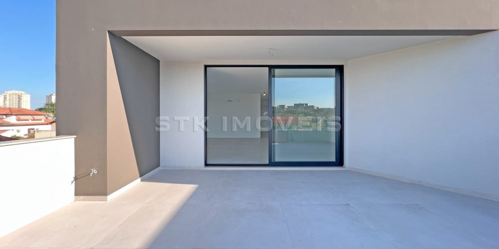 IMG025
